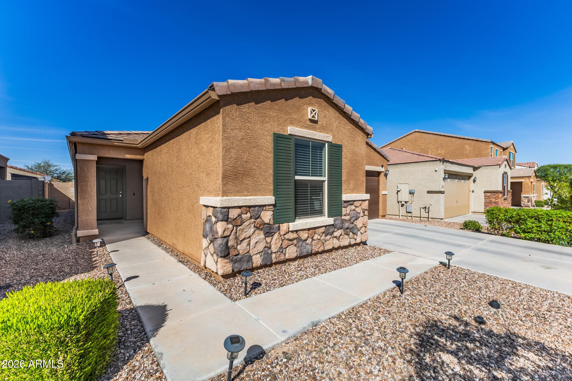12652 W Glenn Dr — photo 2