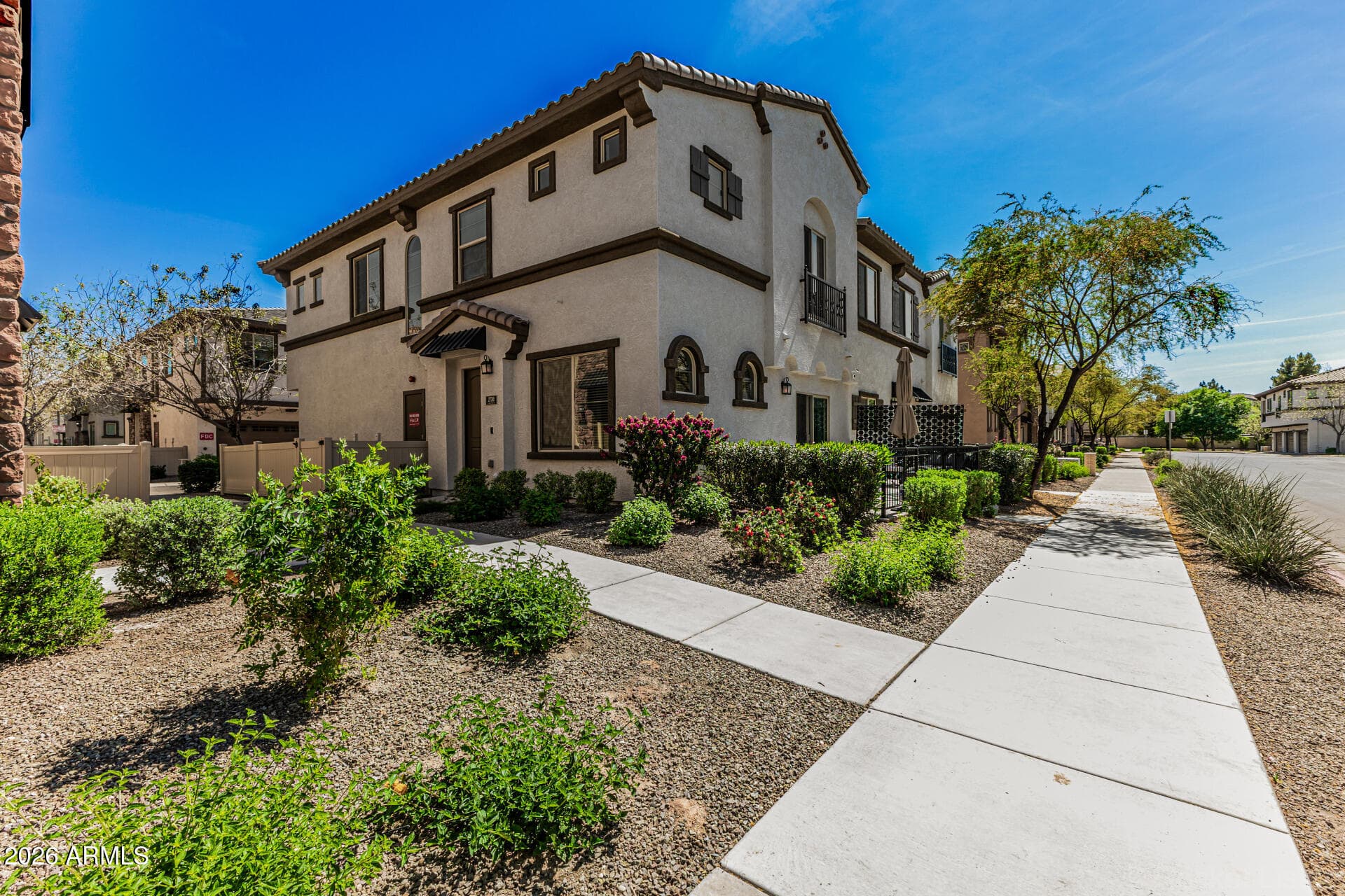 2736 S Cavalier Dr 101 — photo 1