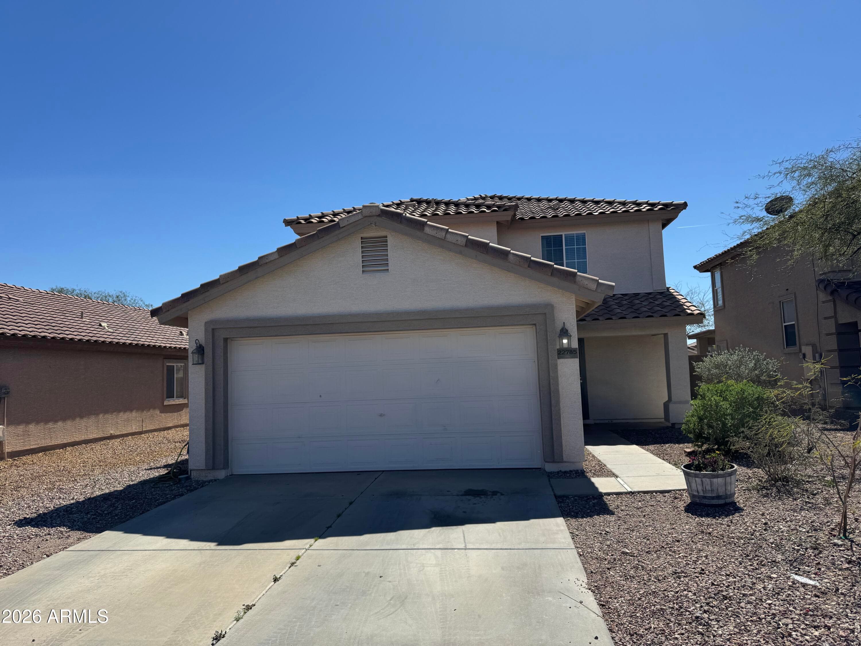 22785 W Solano Dr — photo 2