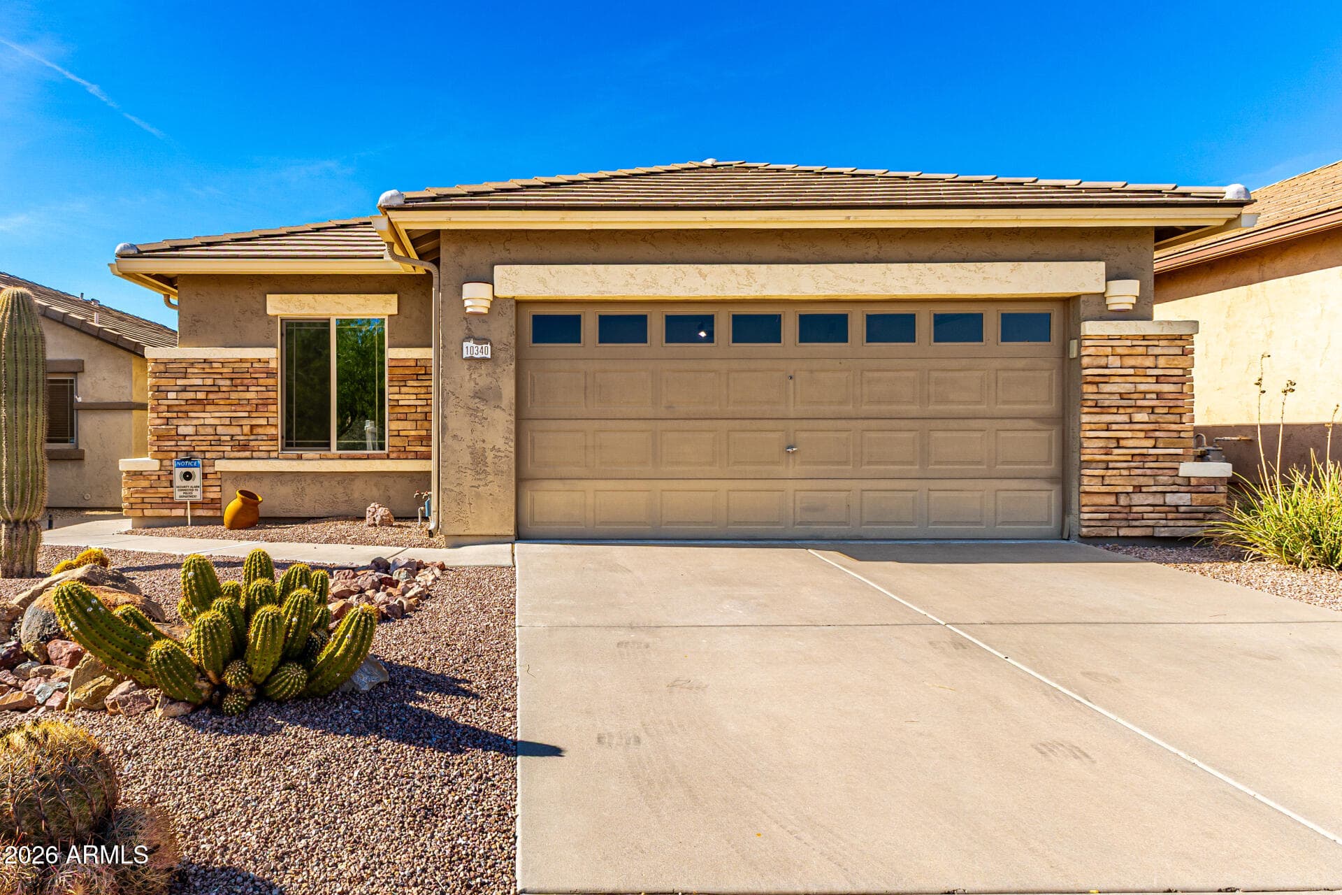 10340 E Meandering Trail Ln — photo 2