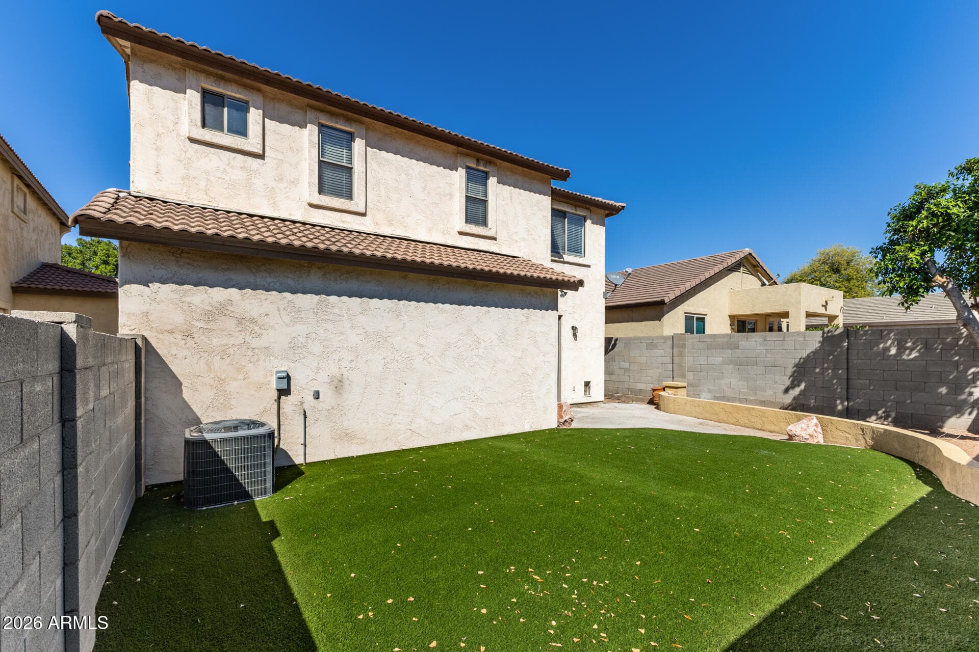1817 E Donner Dr — photo 26