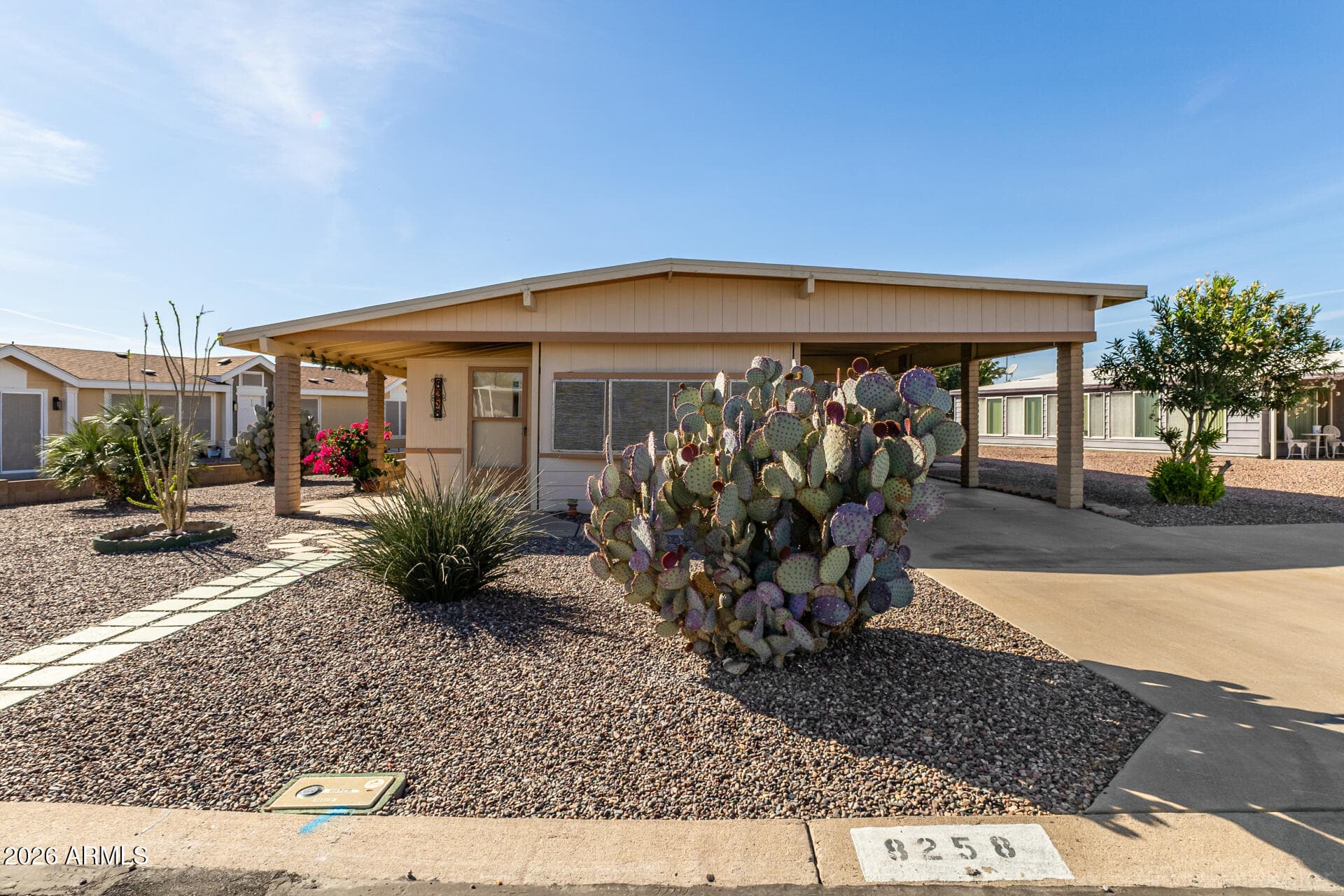 8258 E Cactus Dr — photo 2