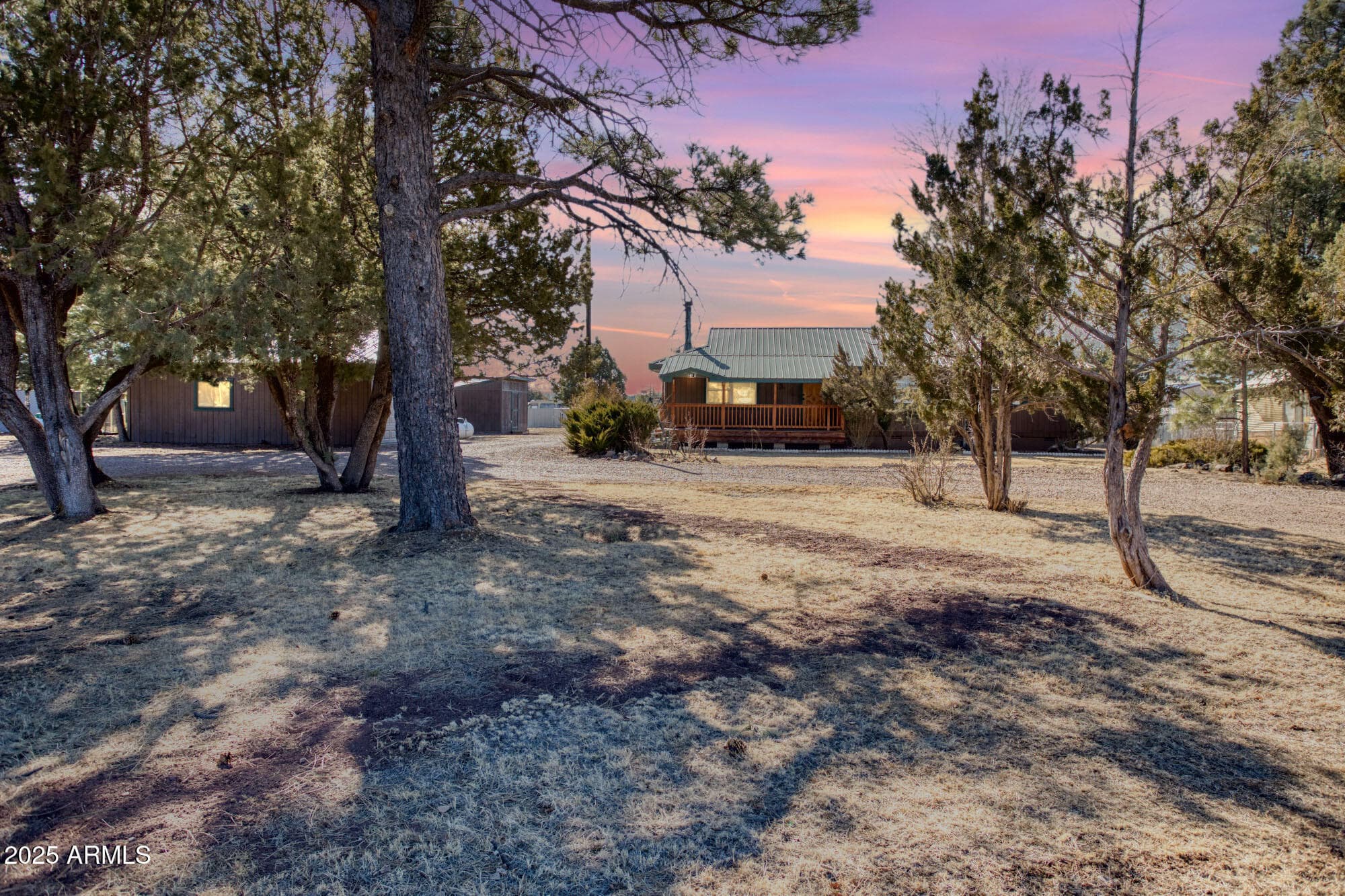 1435 Flag Hollow Rd — photo 2