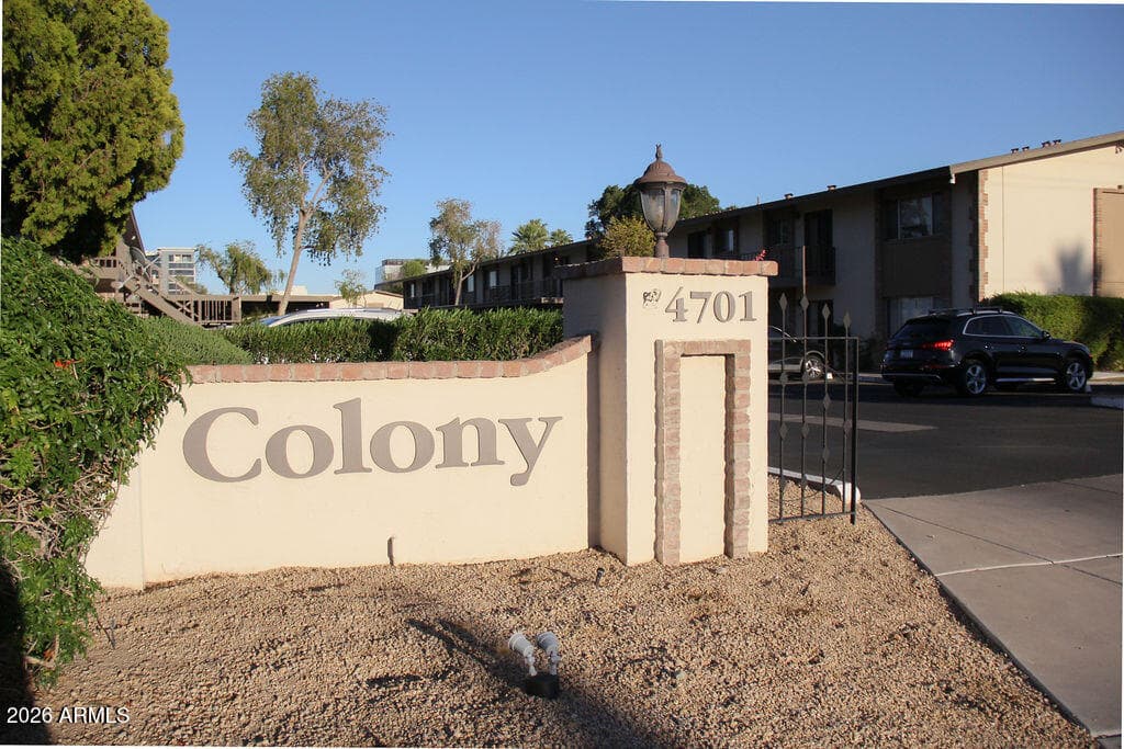 4701 N 68TH ST - Photo 42