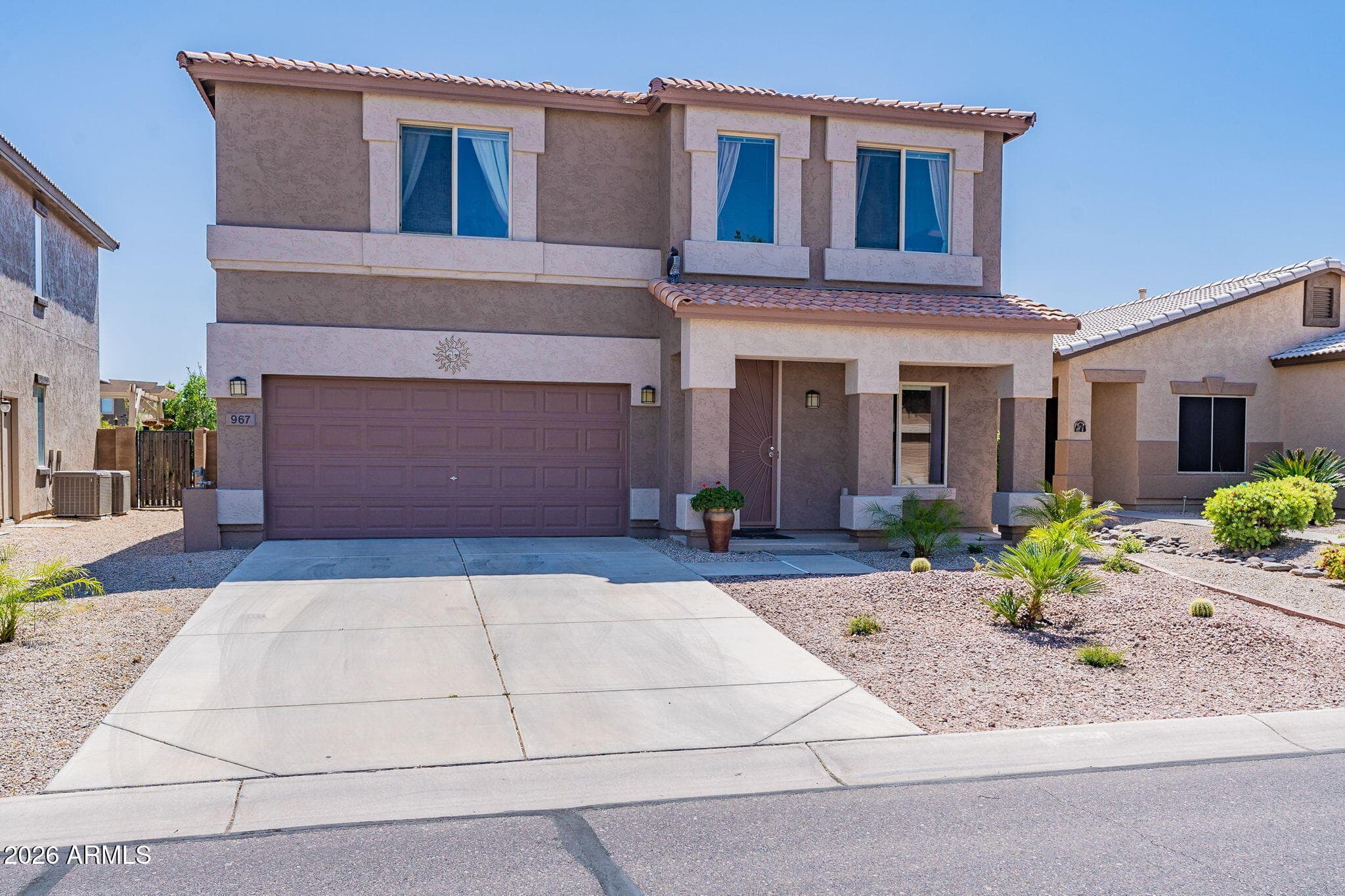 967 E Desert Springs Way — photo 1