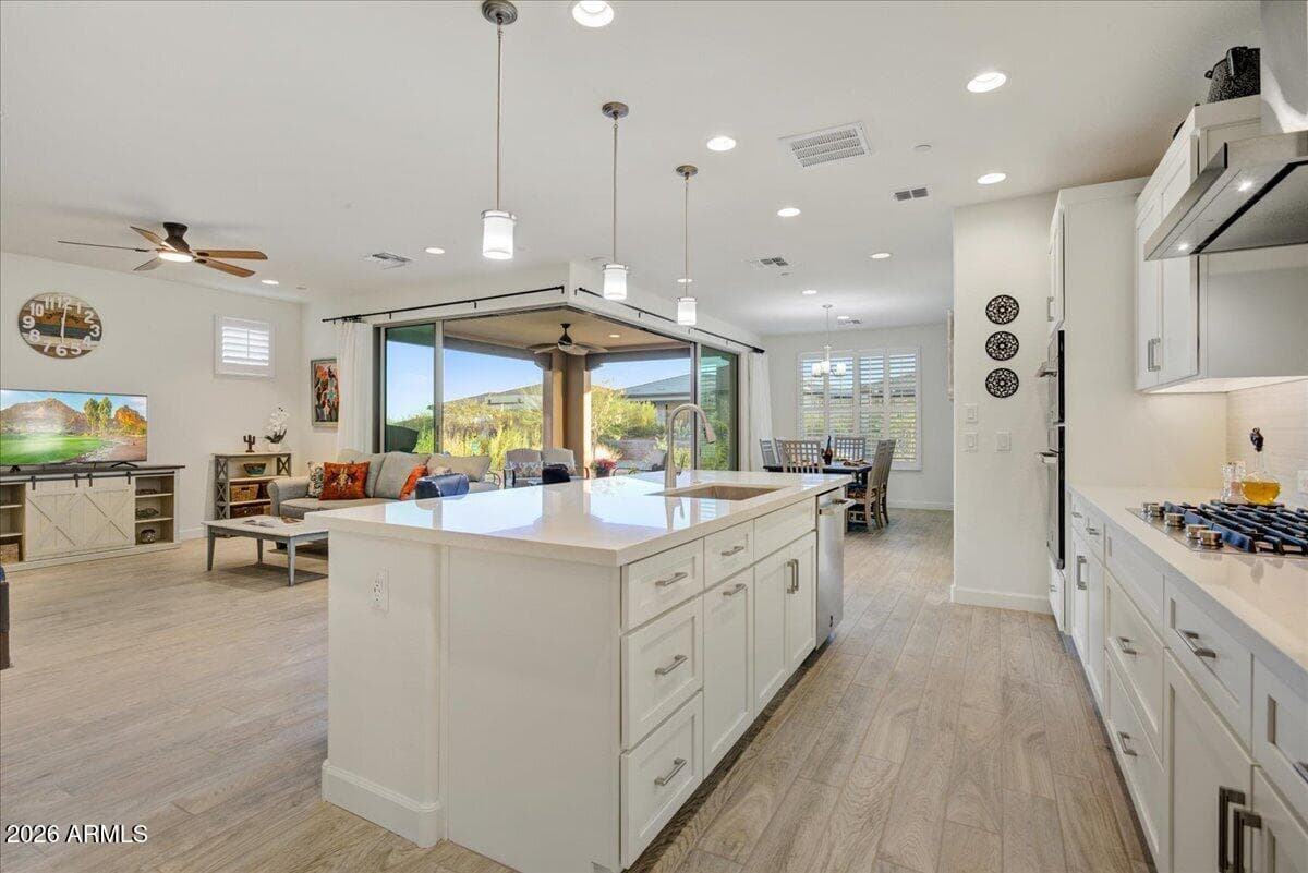 18209 E Paria Canyon Dr — photo 2