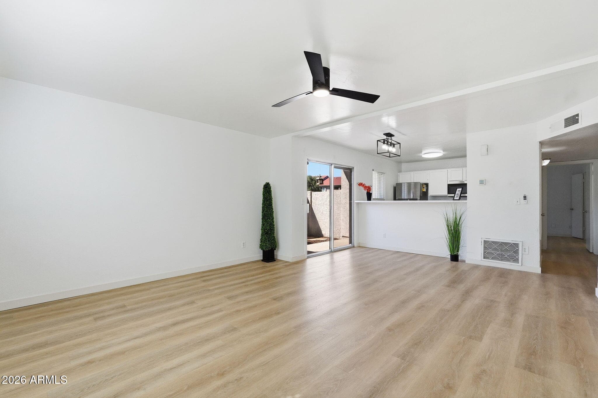623 W Guadalupe Rd 180 — photo 1