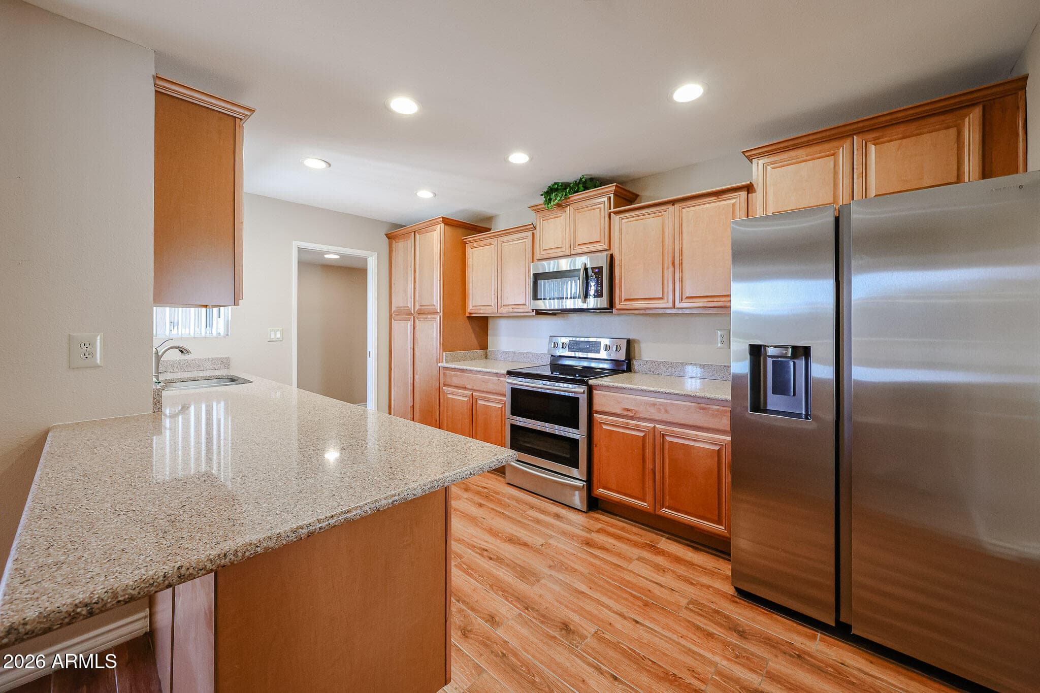 9726 W Shasta Dr — photo 2