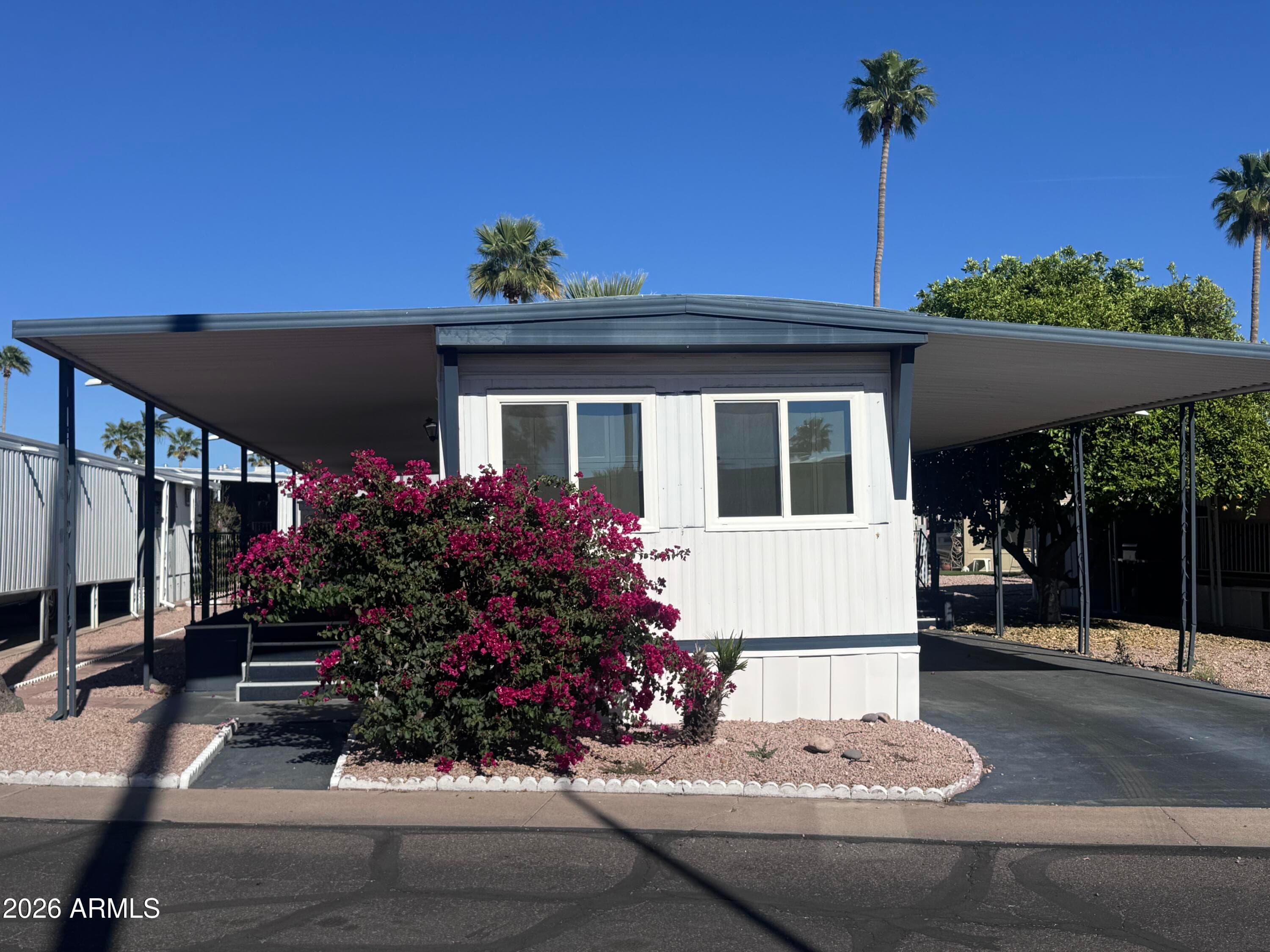 11425 E University Dr 124 — photo 1