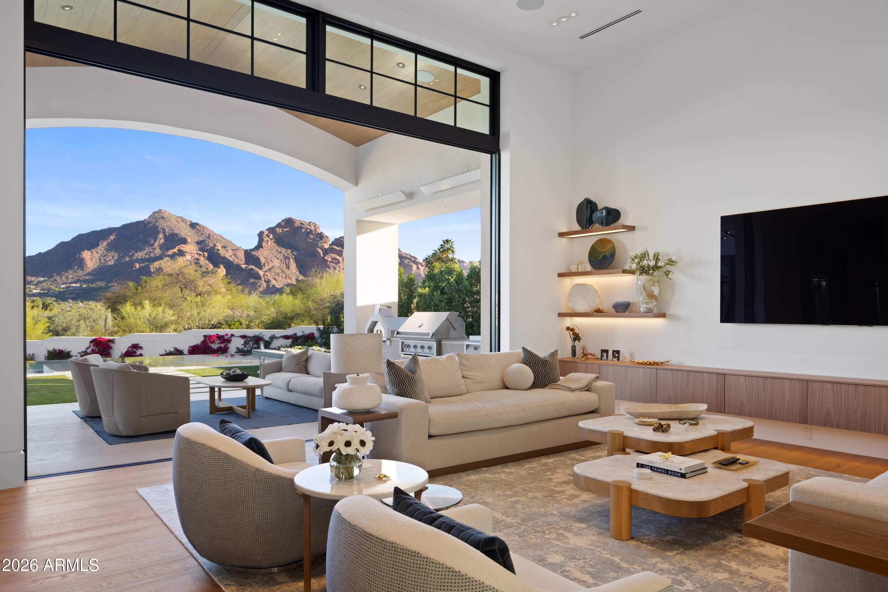 6541 N 48th St — photo 2