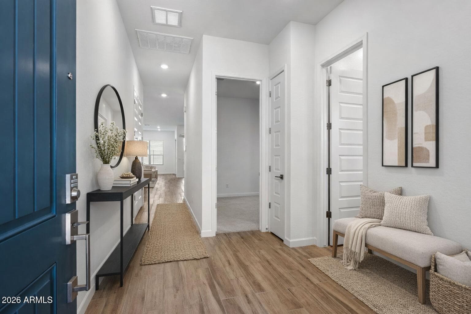 1734 E Questa Dr — photo 2