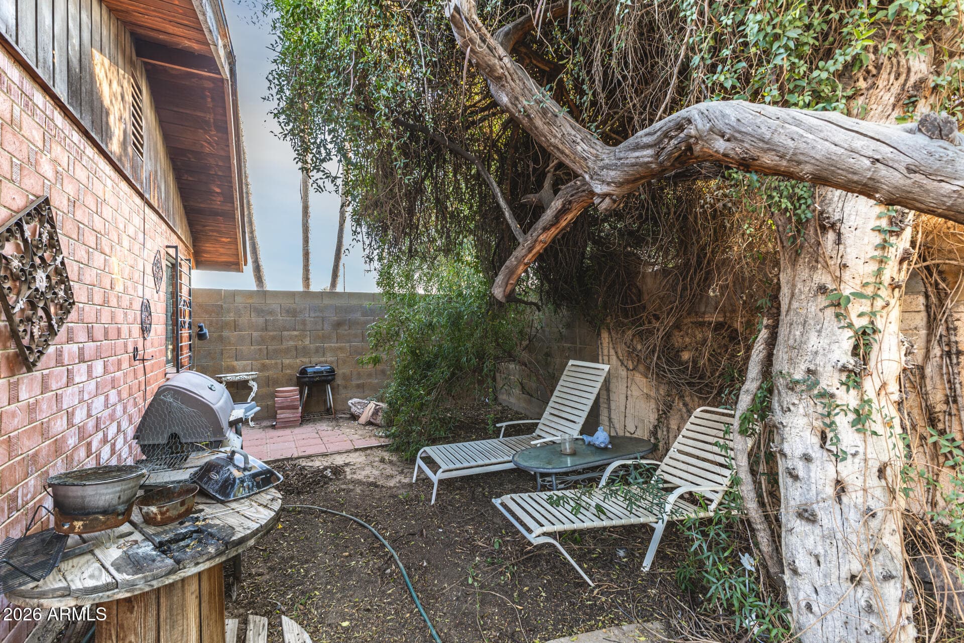 1032 W 6th Pl — photo 34