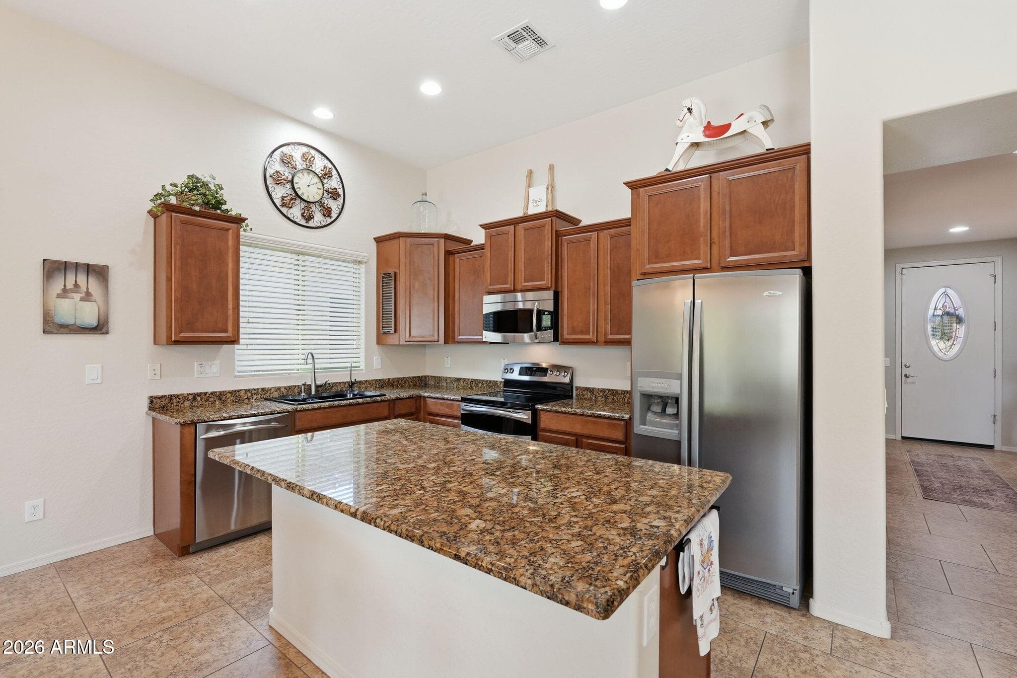 2643 E GOLDEN TRAIL - See more photos