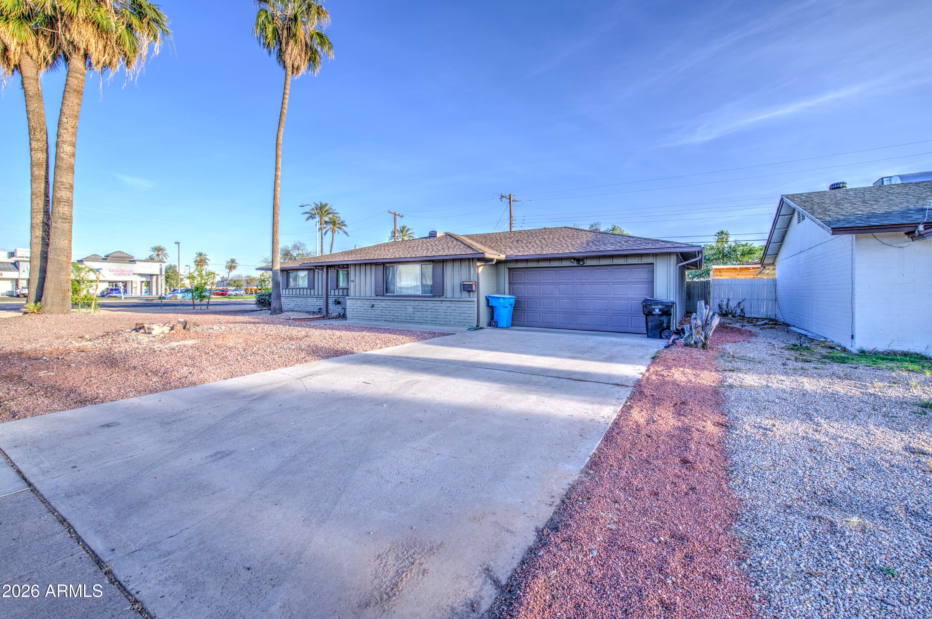 3501 W Royal Palm Rd — photo 1