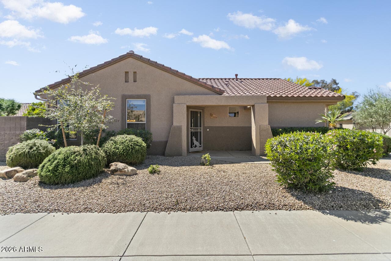16049 W Quail Creek Ln — photo 1