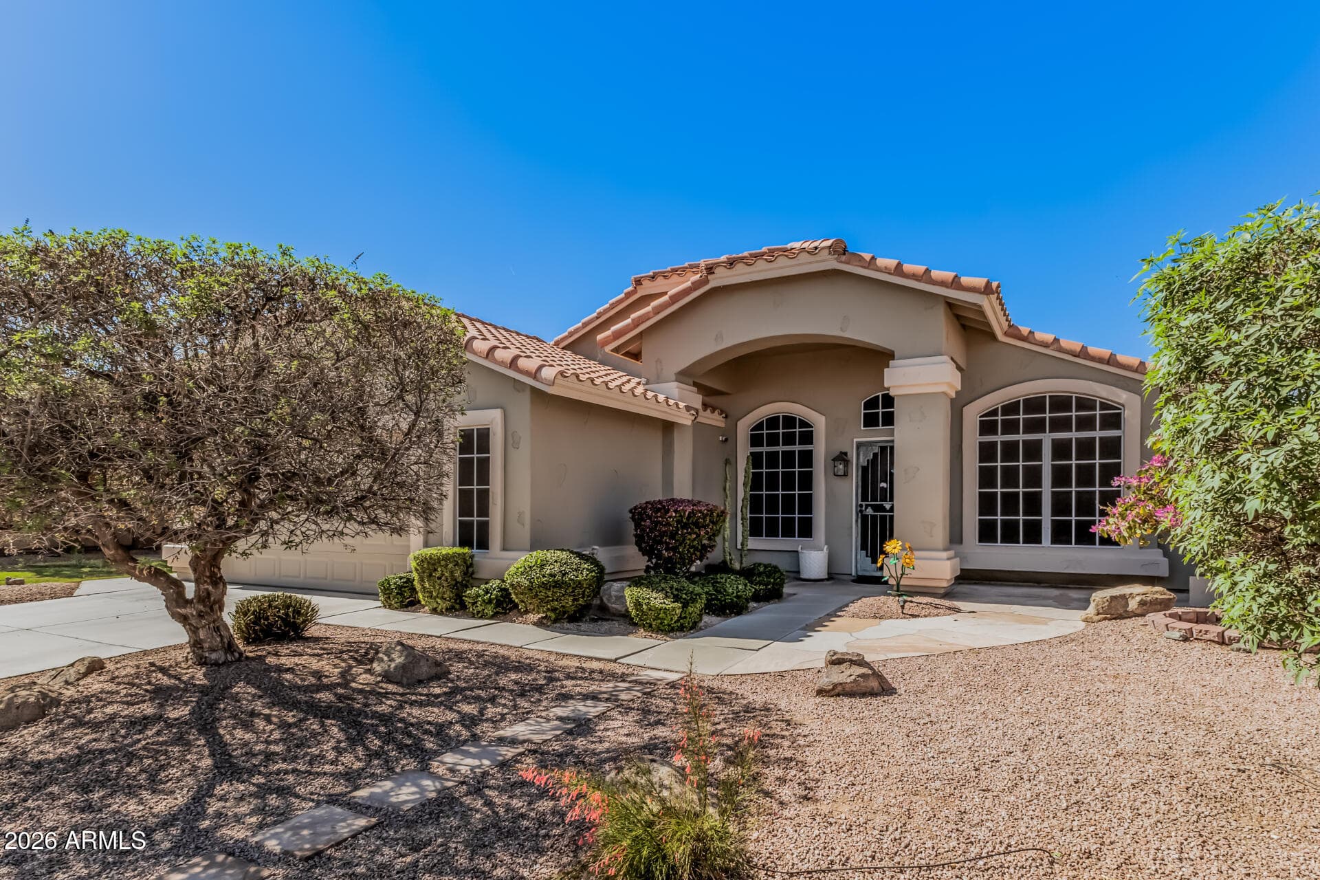 14842 S 46th Pl — photo 2