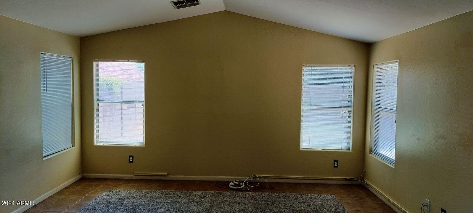 3925 W Kings Ave — photo 21