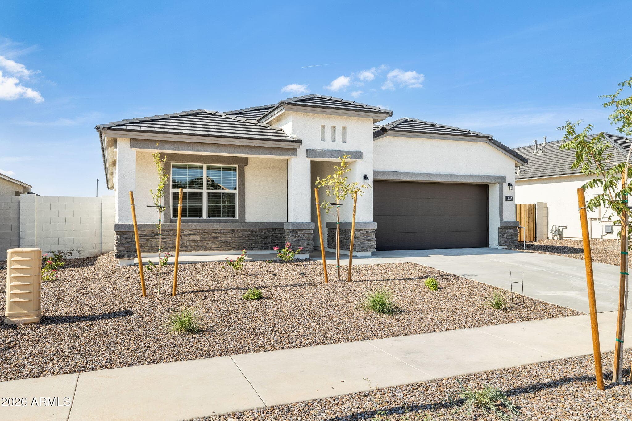 26199 W Nancy Ln — photo 1