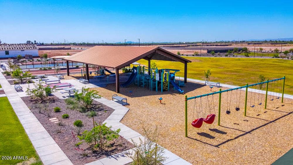 18234 W CREEDANCE BLVD - Photo 4