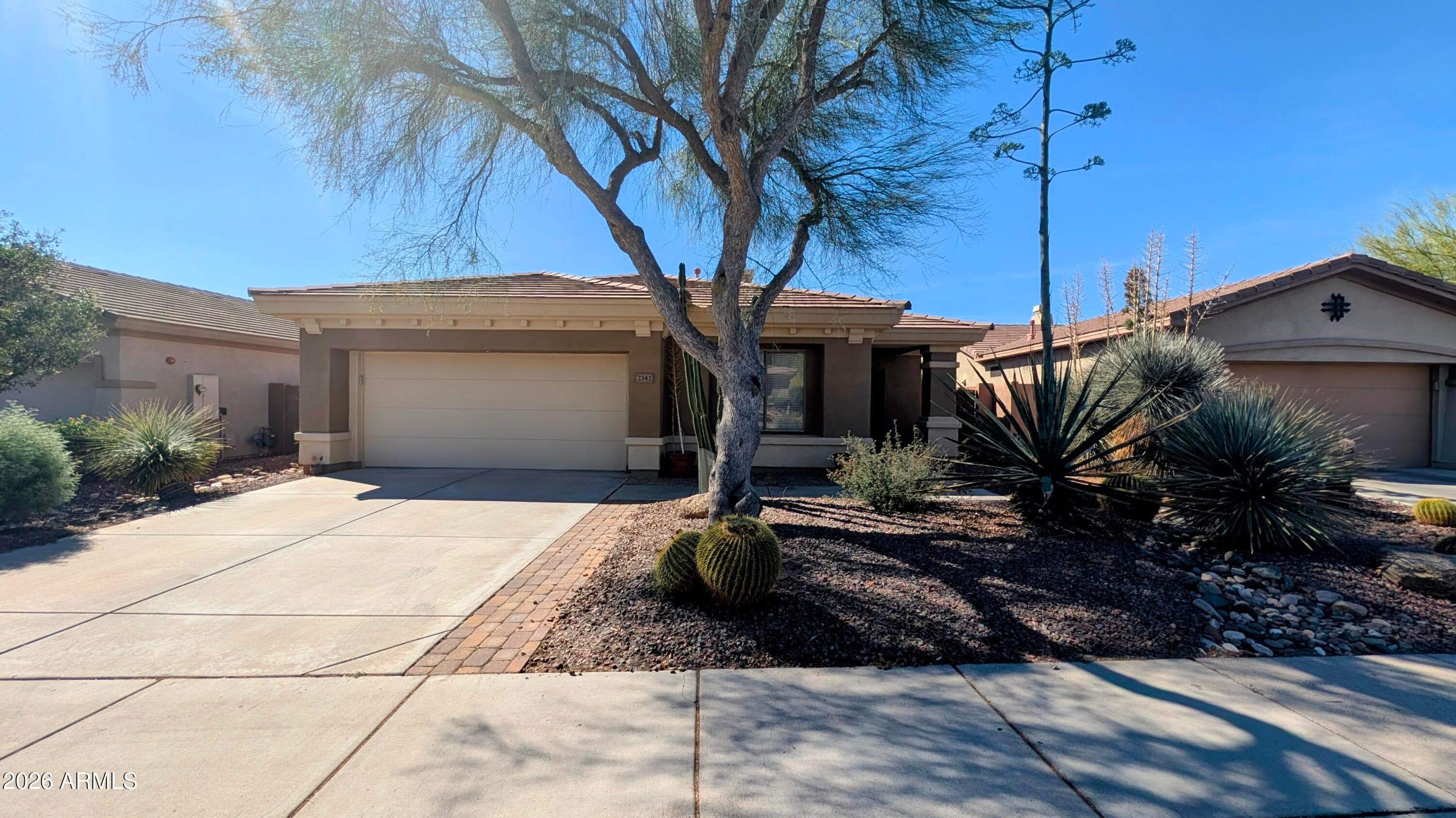 2341 W MUIRFIELD DR - Photo 1