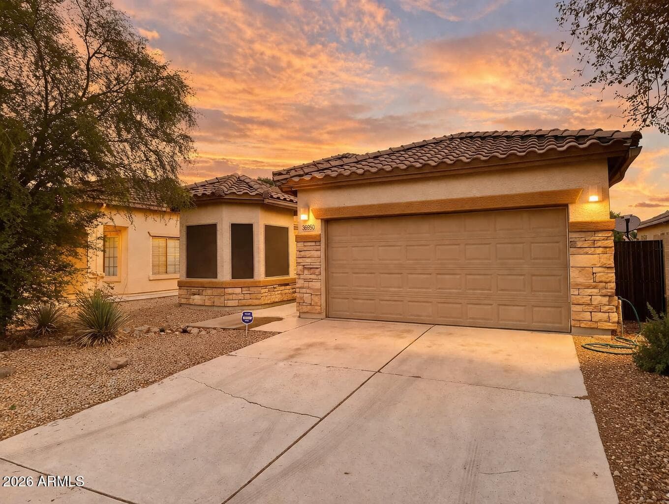 36950 W Mondragone Ln — photo 2