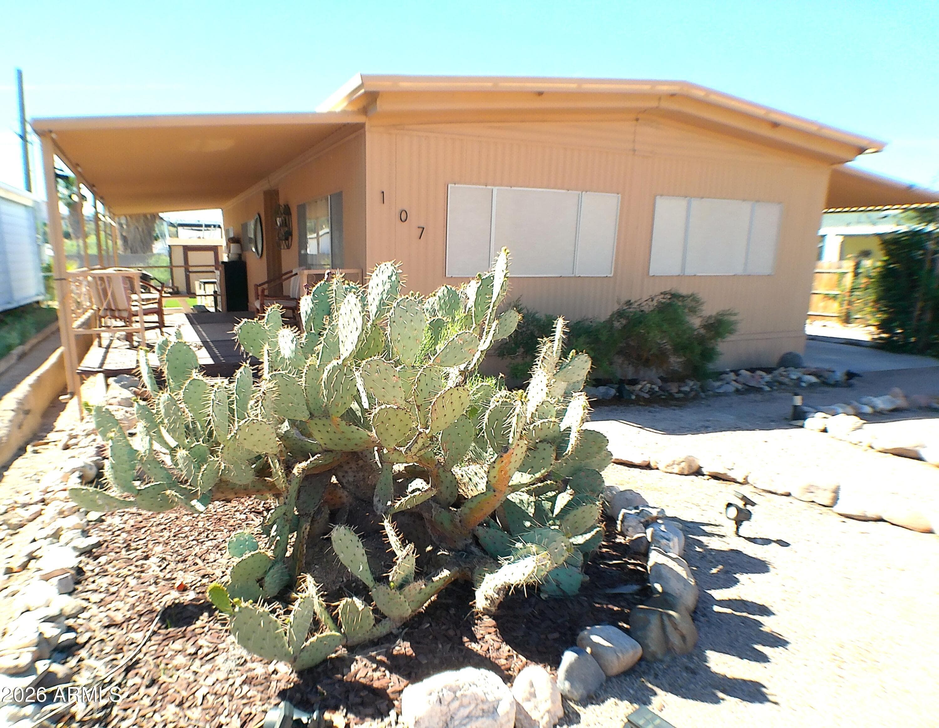 107 E Donna Dr — photo 1