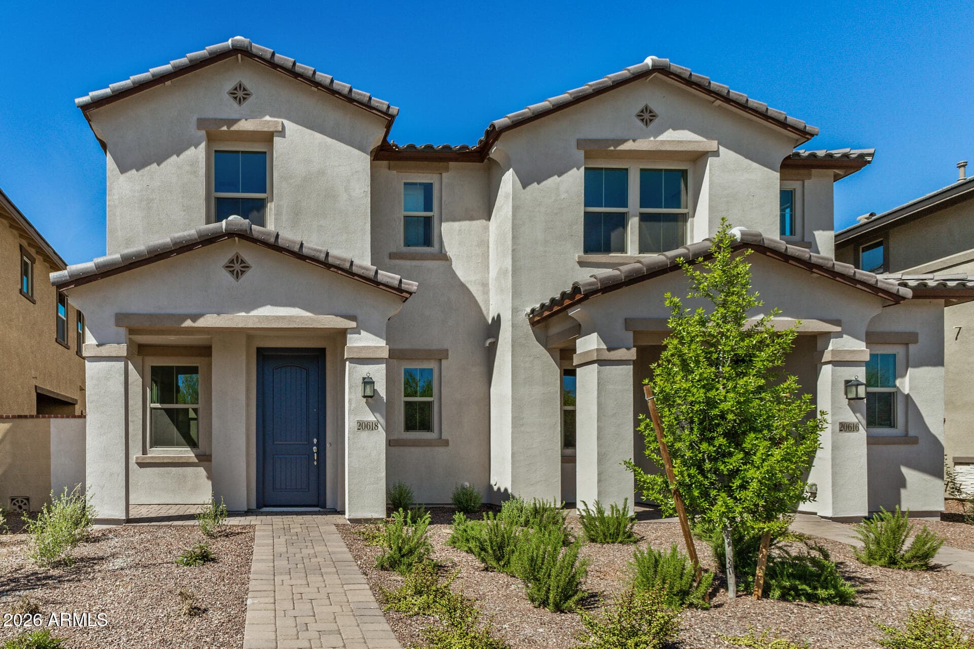 20618 W Thomas Rd — photo 1