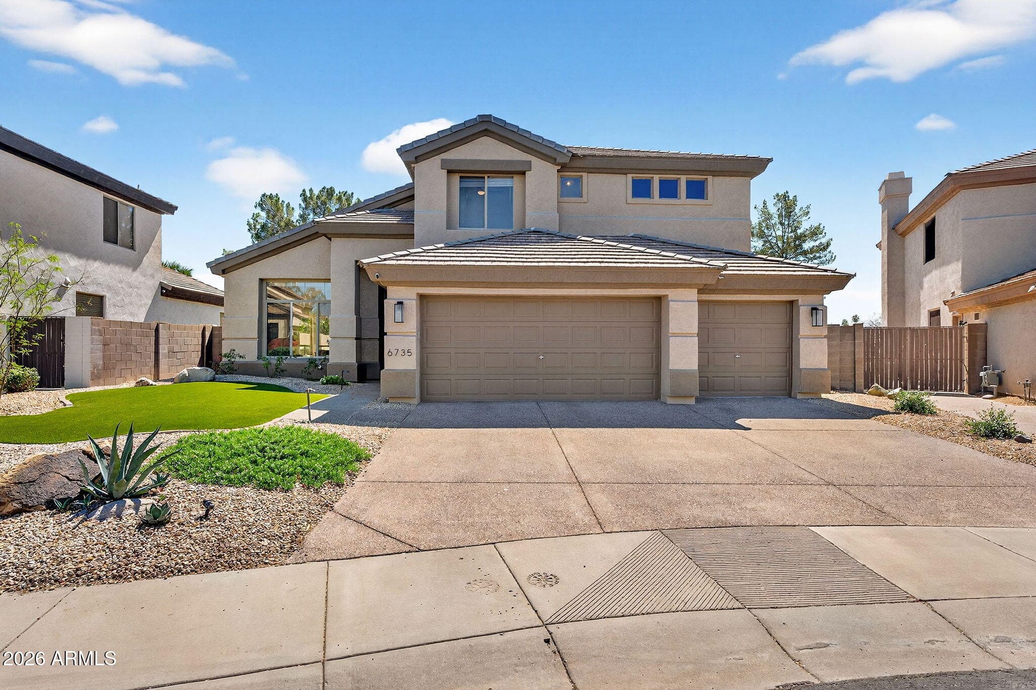 6735 E Gelding Dr — photo 1