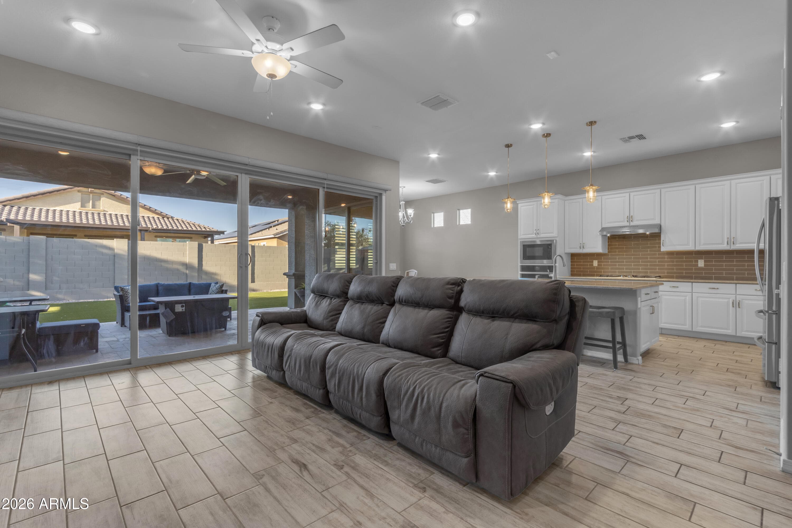 15316 W Garfield St — photo 1