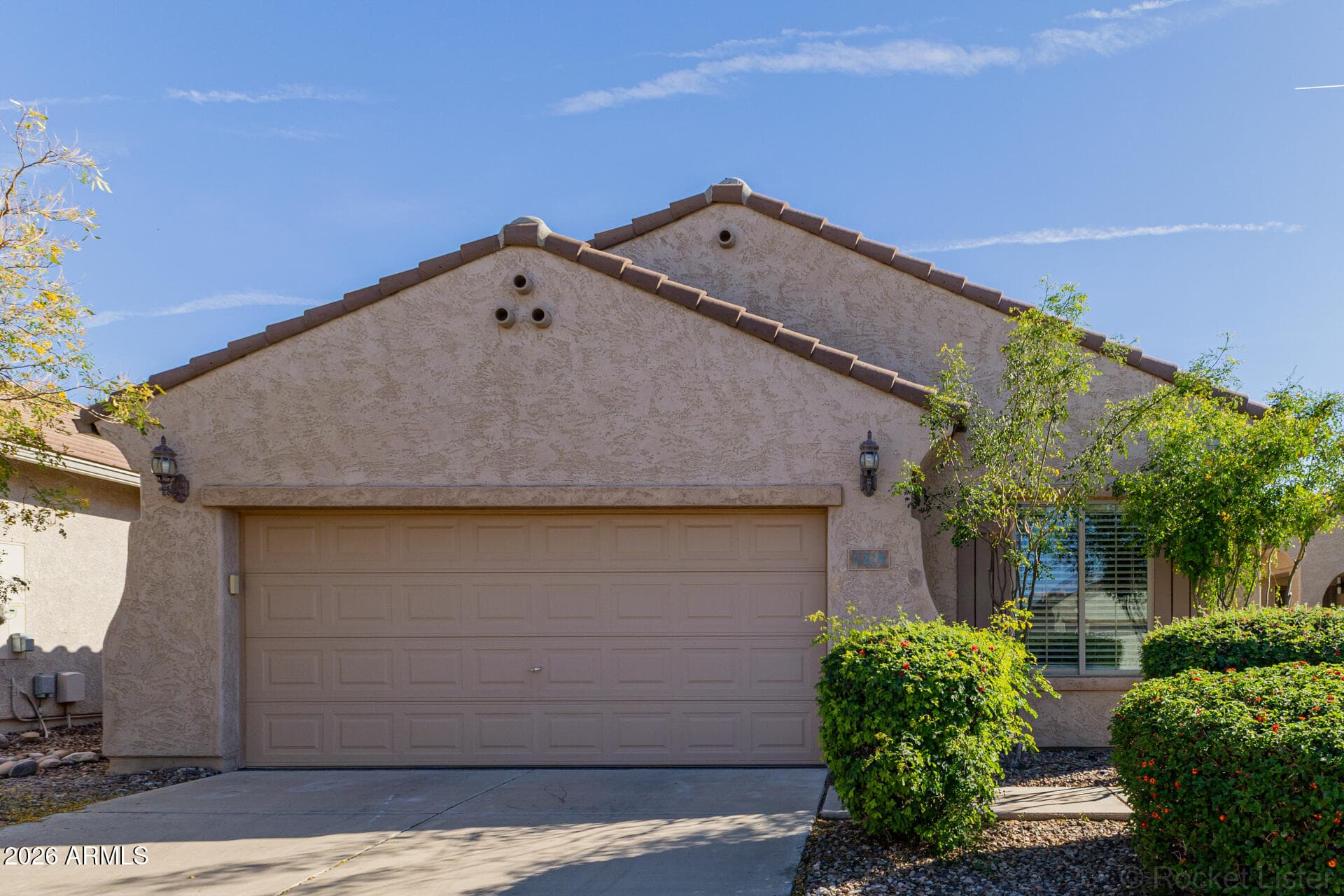 7225 W PLEASANT OAK WAY - Photo 1