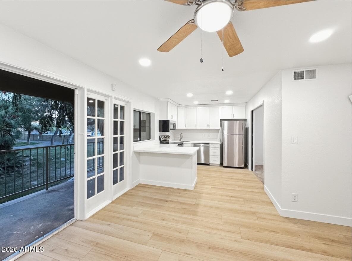 18811 N 19TH AVE - Photo 2