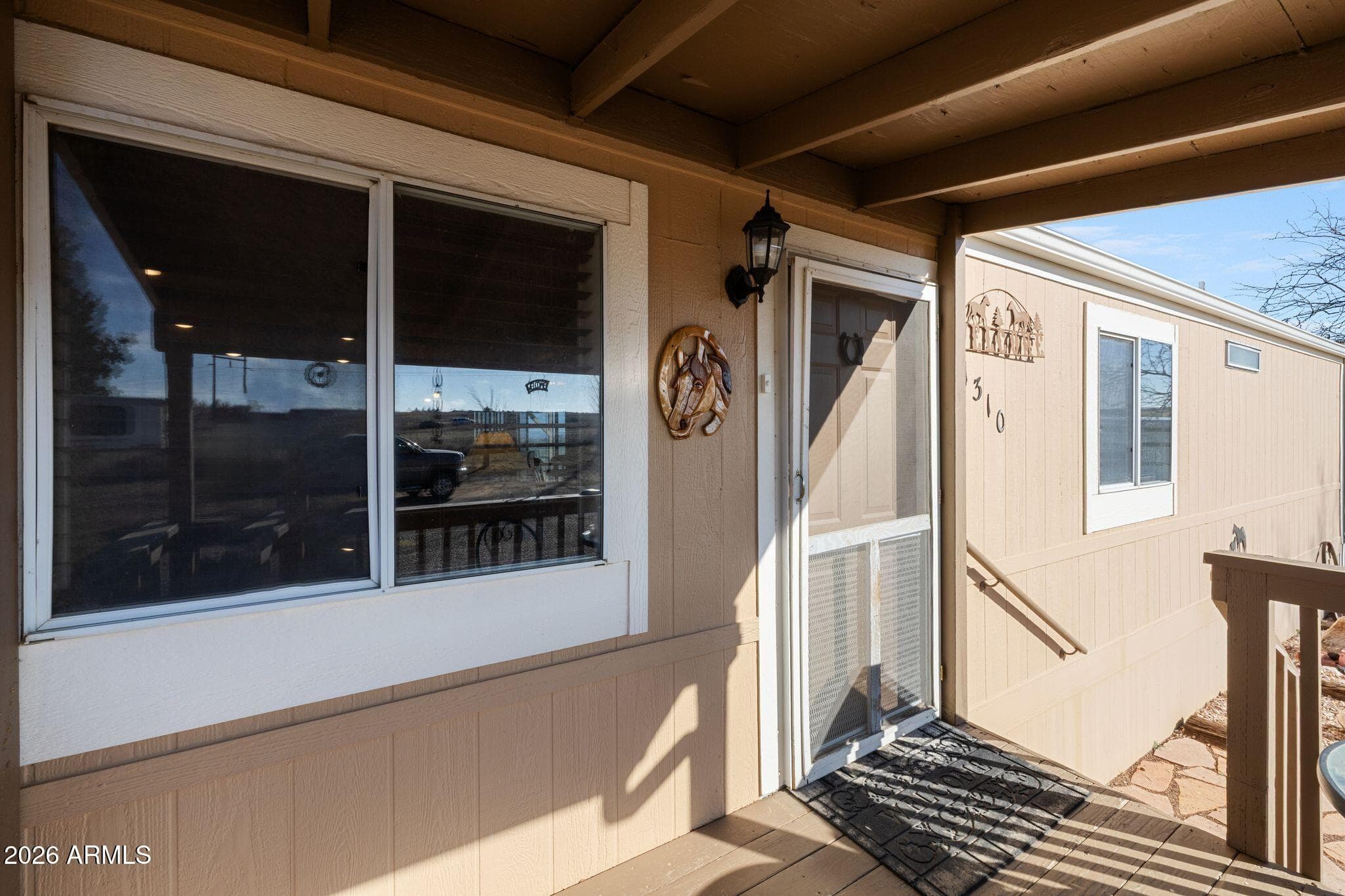 1310 Cottonwood Ln — photo 2