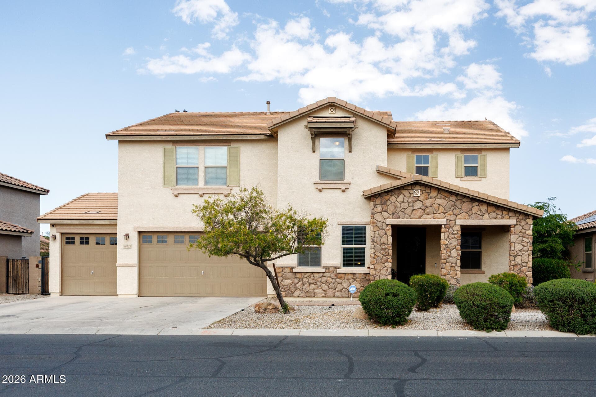 40522 W Art Pl — photo 1
