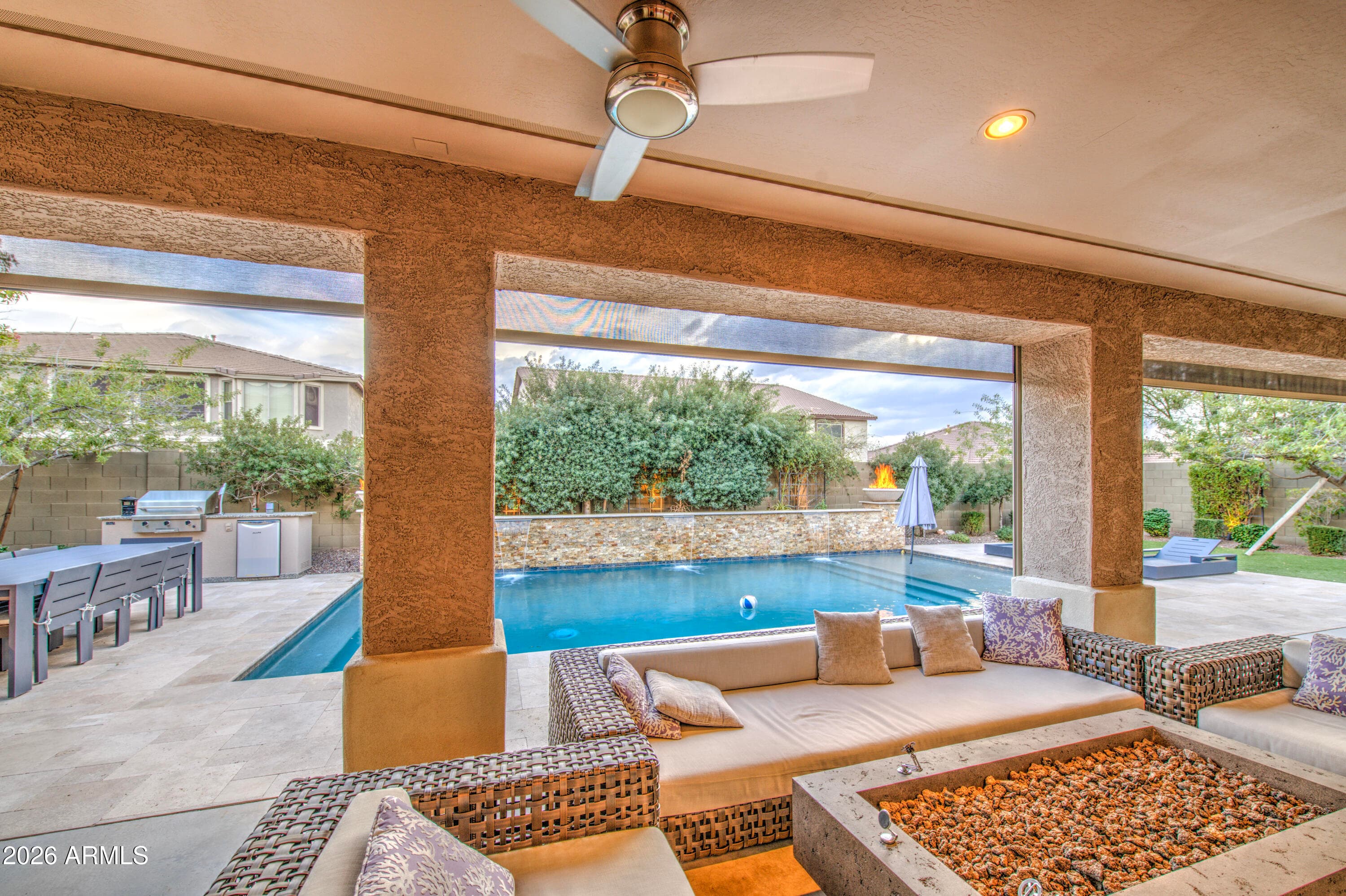 4407 W Faull Dr — photo 2