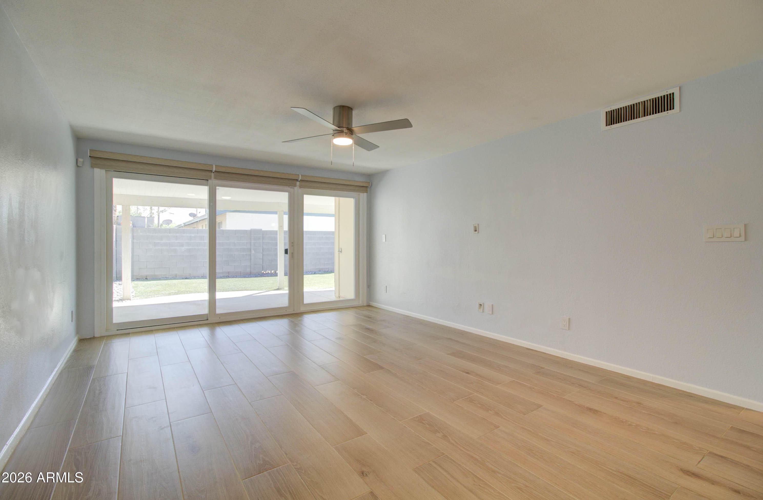 5165 E Monte Vista Rd — photo 2