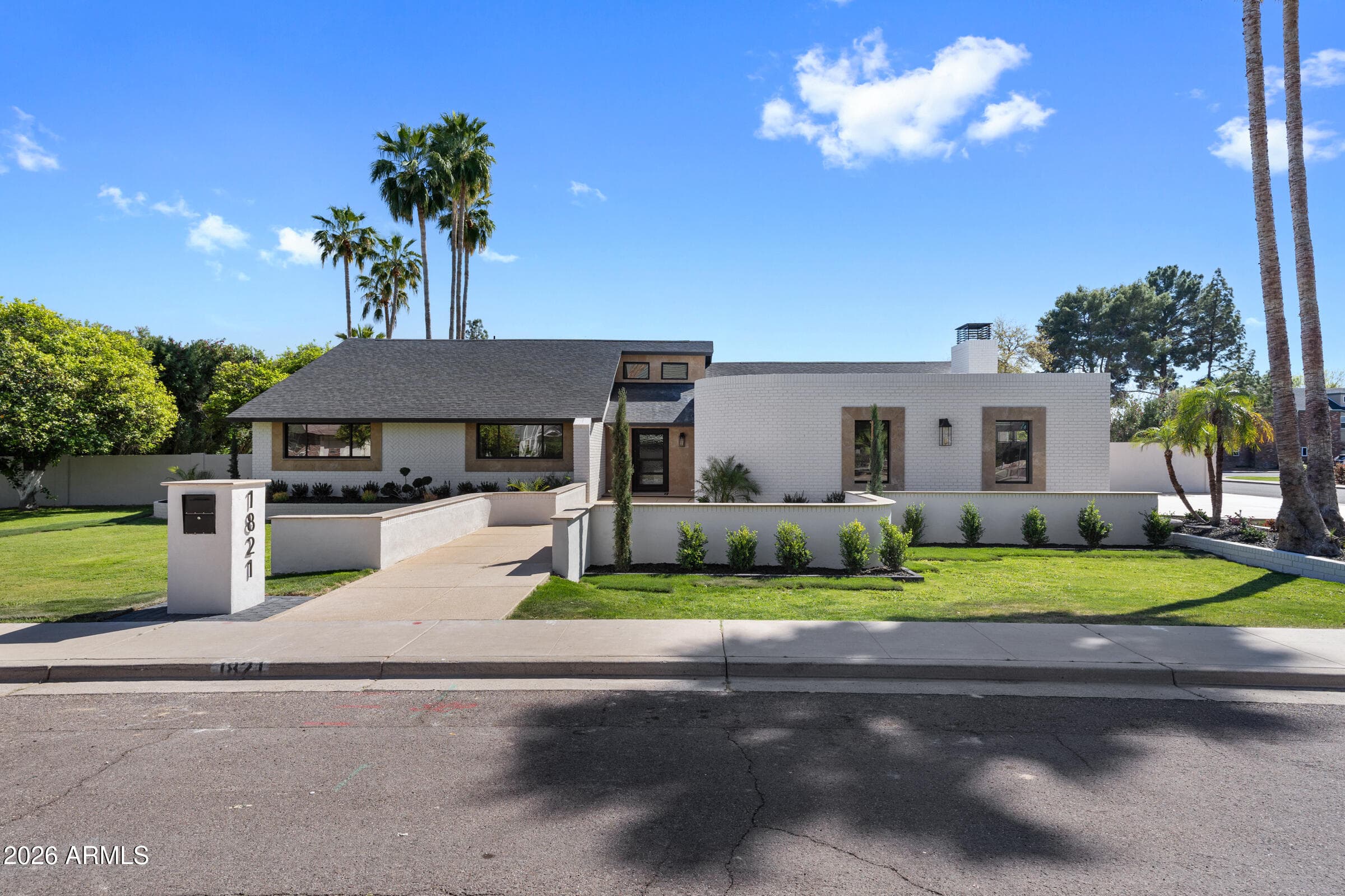 1821 E LYNWOOD ST - Photo 5