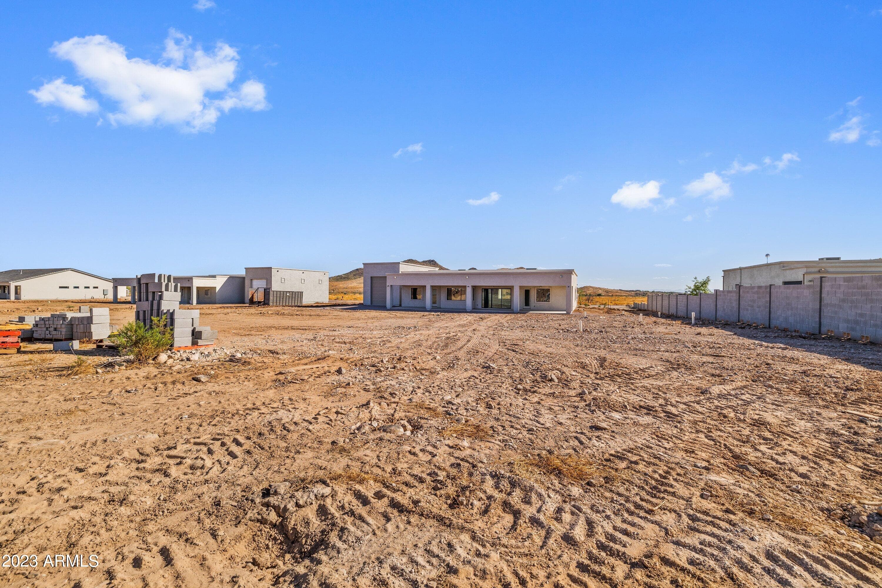 2534 W Fernwood Dr — photo 40