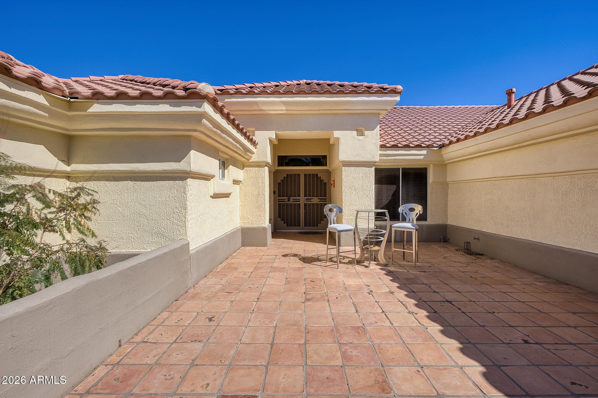 15704 W Sentinel Dr — photo 2