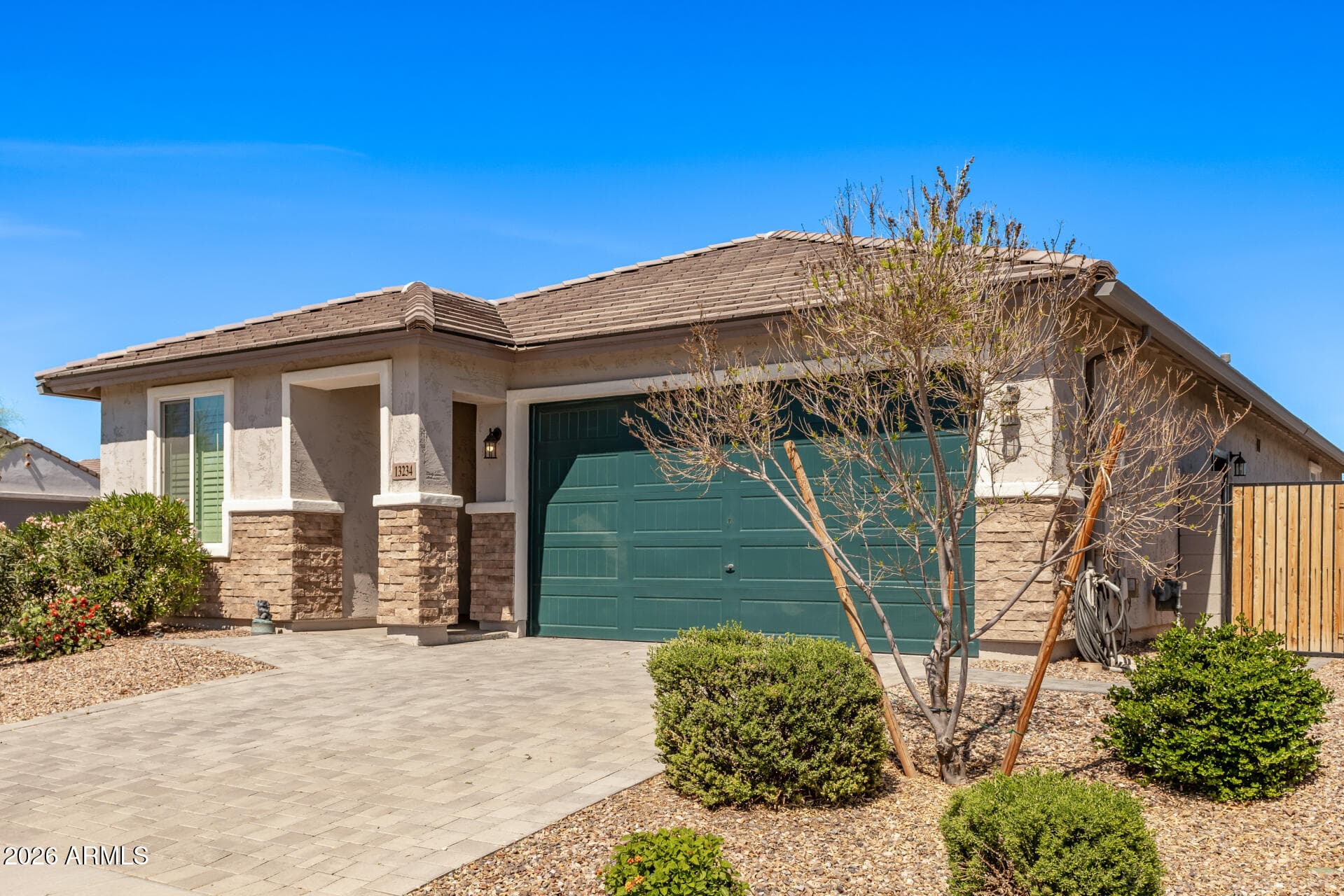 13234 W Buckskin Trail — photo 1