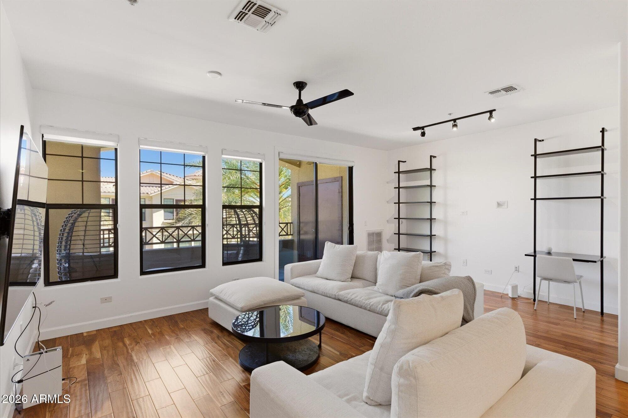 7291 N Scottsdale Rd 3006 — photo 1