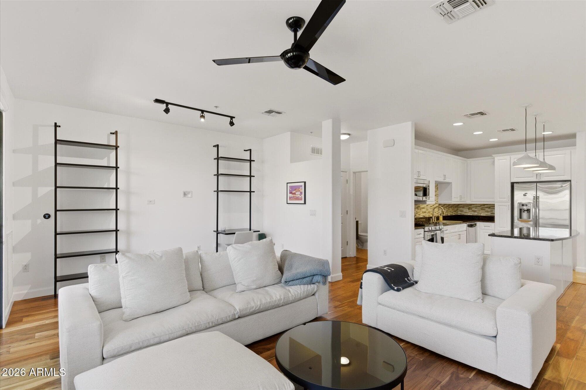 7291 N Scottsdale Rd 3006 — photo 2