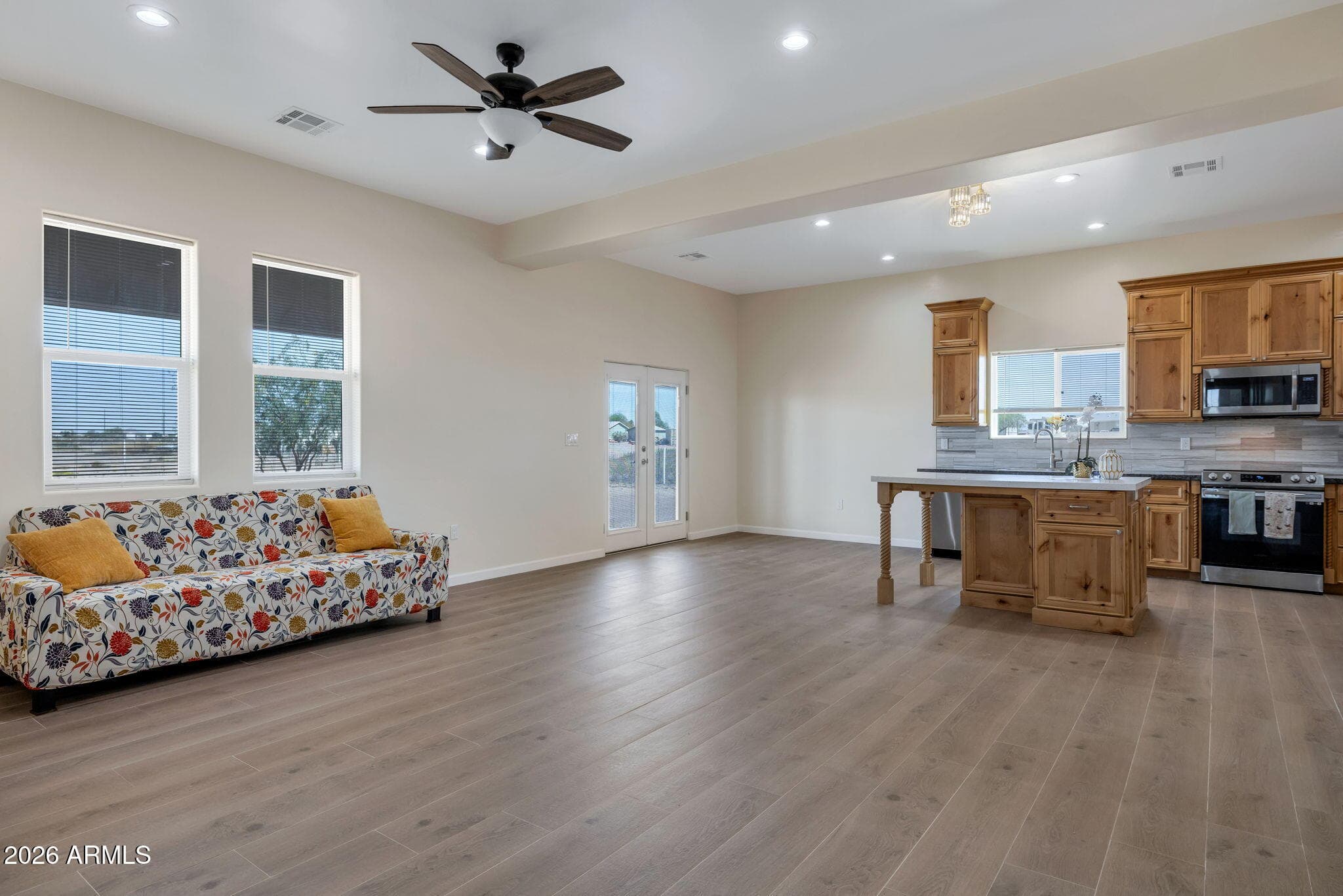 37010 W WHITTON AVE - See more photos