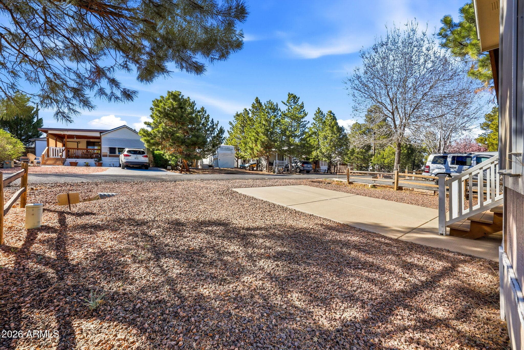 2703 RUSTLERS ROOST RD - Photo 4