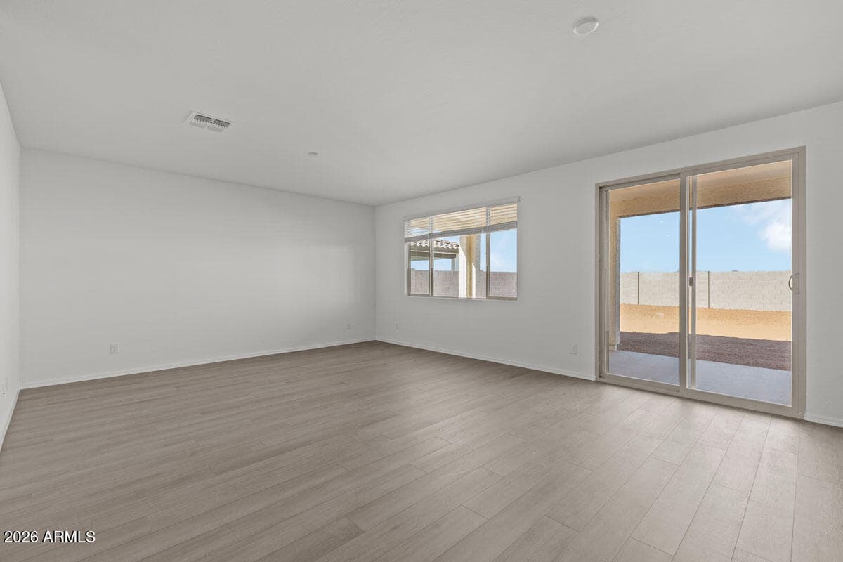 33706 N HOSTA DR - Photo 5