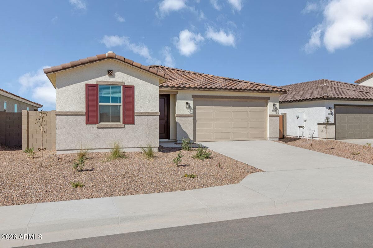 33676 N Hosta Dr — photo 2