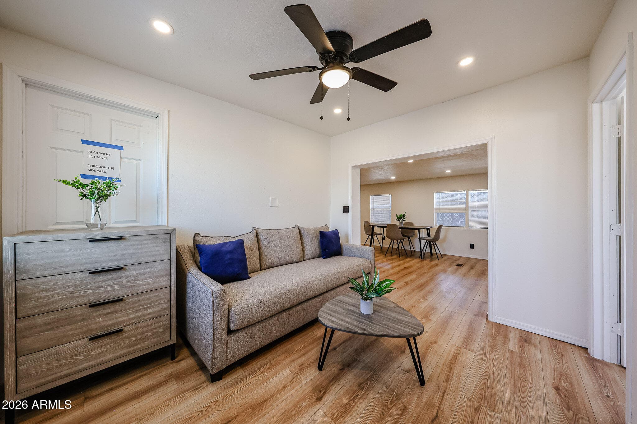 515 E CHARLESTON AVE - See more photos