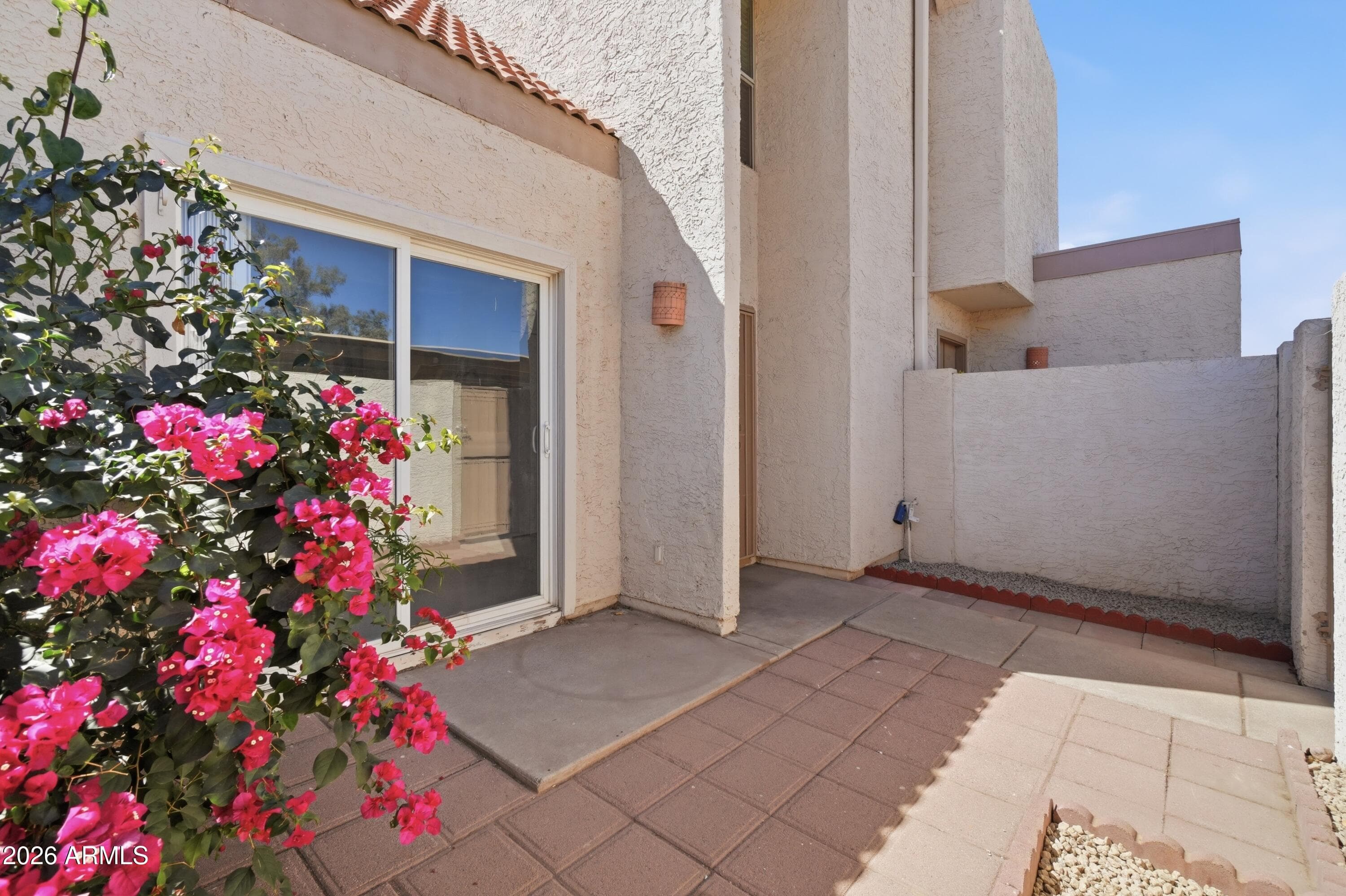 1342 W Emerald Ave 250 — photo 2