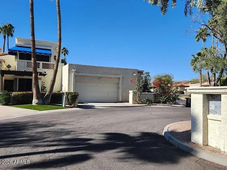 4615 E Monte E Way — photo 2