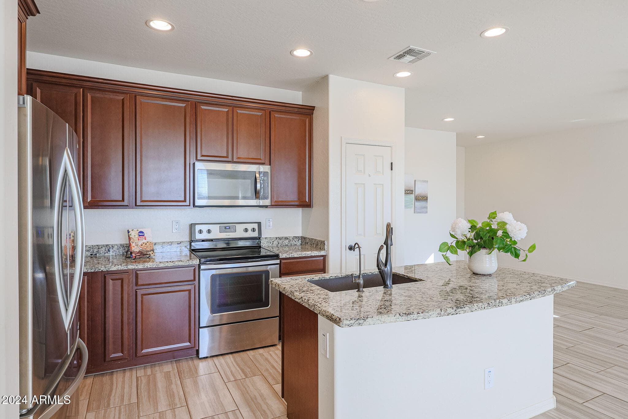 16914 S 180TH AVE - Photo 3