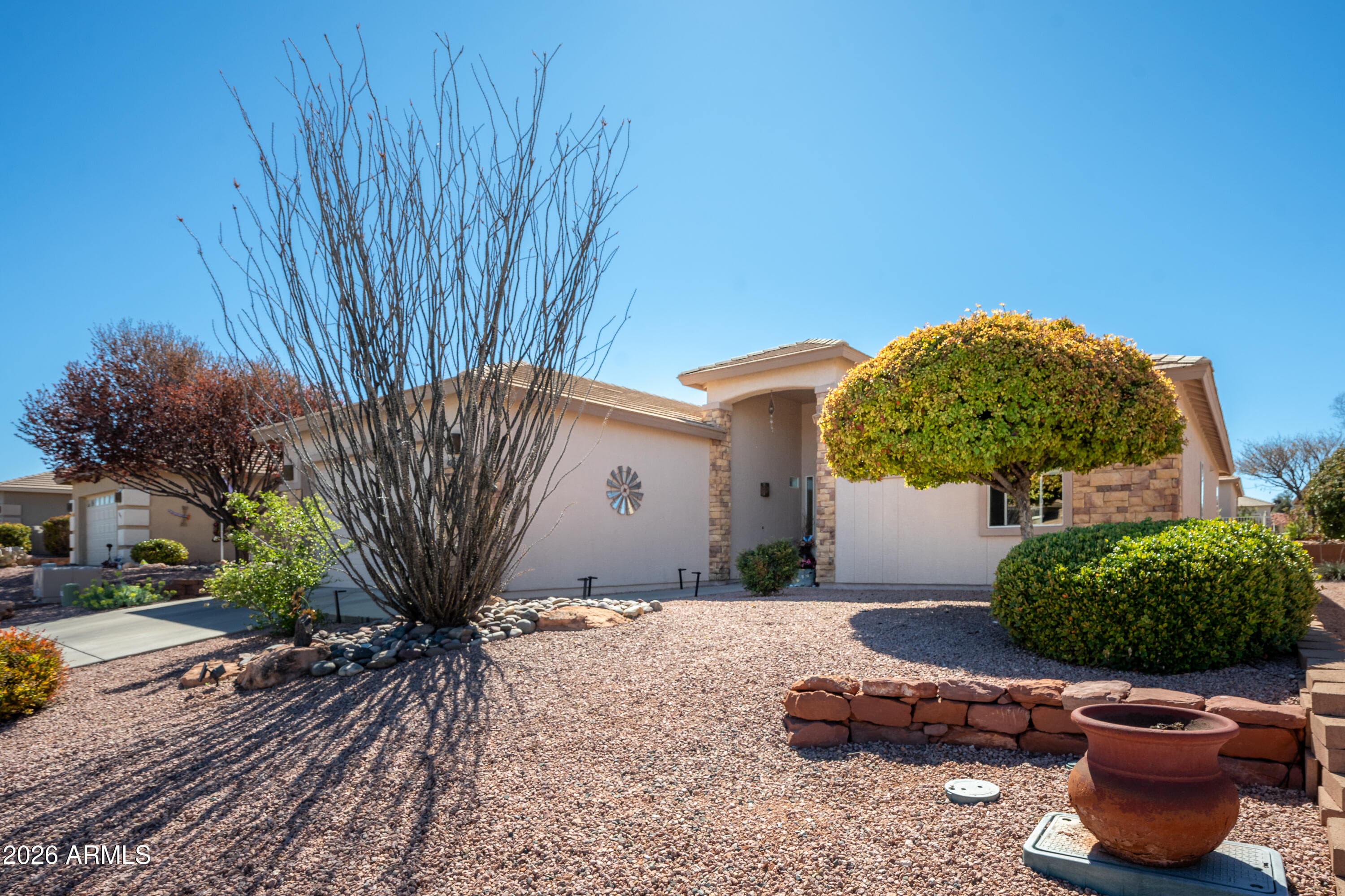 4875 E Somerset Dr — photo 2